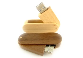 usb_Twist_wood_Image_low_2.jpg